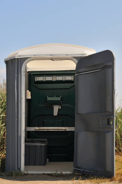 Portable Toilet Options We Offer in Monument Hills, CA